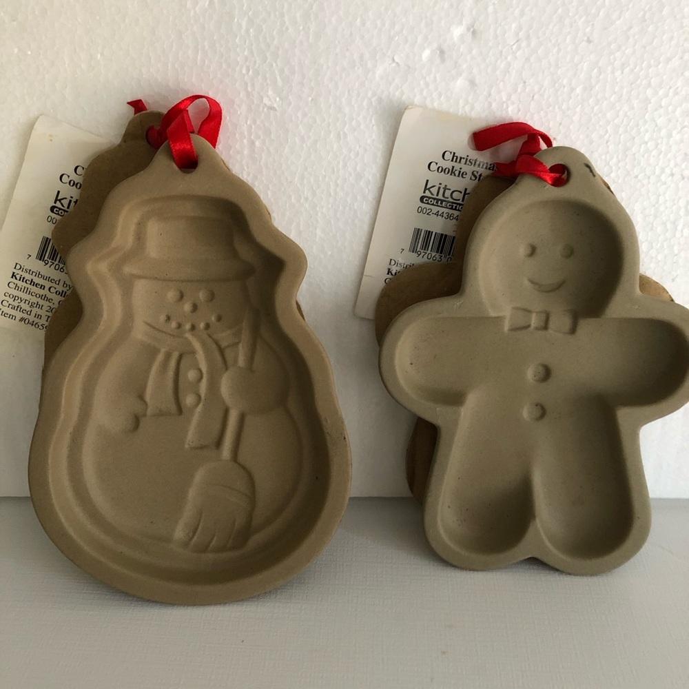 2 NEW Cookie Molds Snowman and Gingerbread Boy